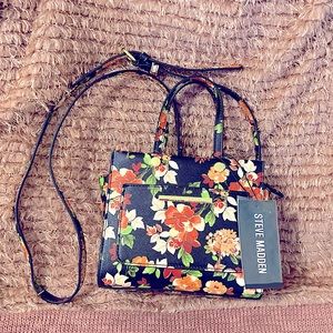NWT Steve Madden Black Floral Crossbody